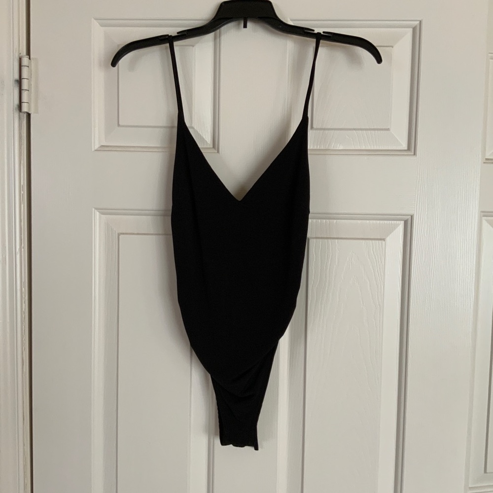 Lulus bodysuit with tie details